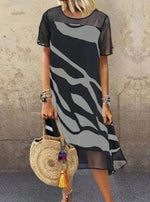 Load image into Gallery viewer, Black Casual Printed Short Sleeve Dresses

