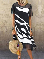Load image into Gallery viewer, Black Casual Printed Short Sleeve Dresses
